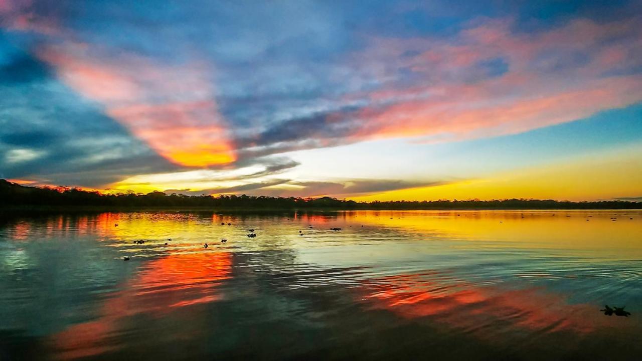 Grand Amazon Lodge And Tours Paraíso Екстериор снимка
