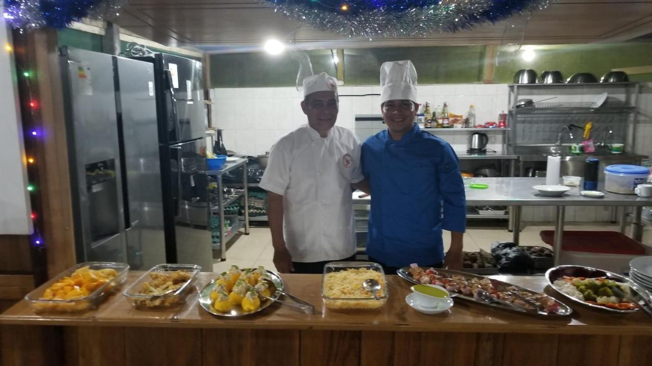 Grand Amazon Lodge And Tours Paraíso Екстериор снимка